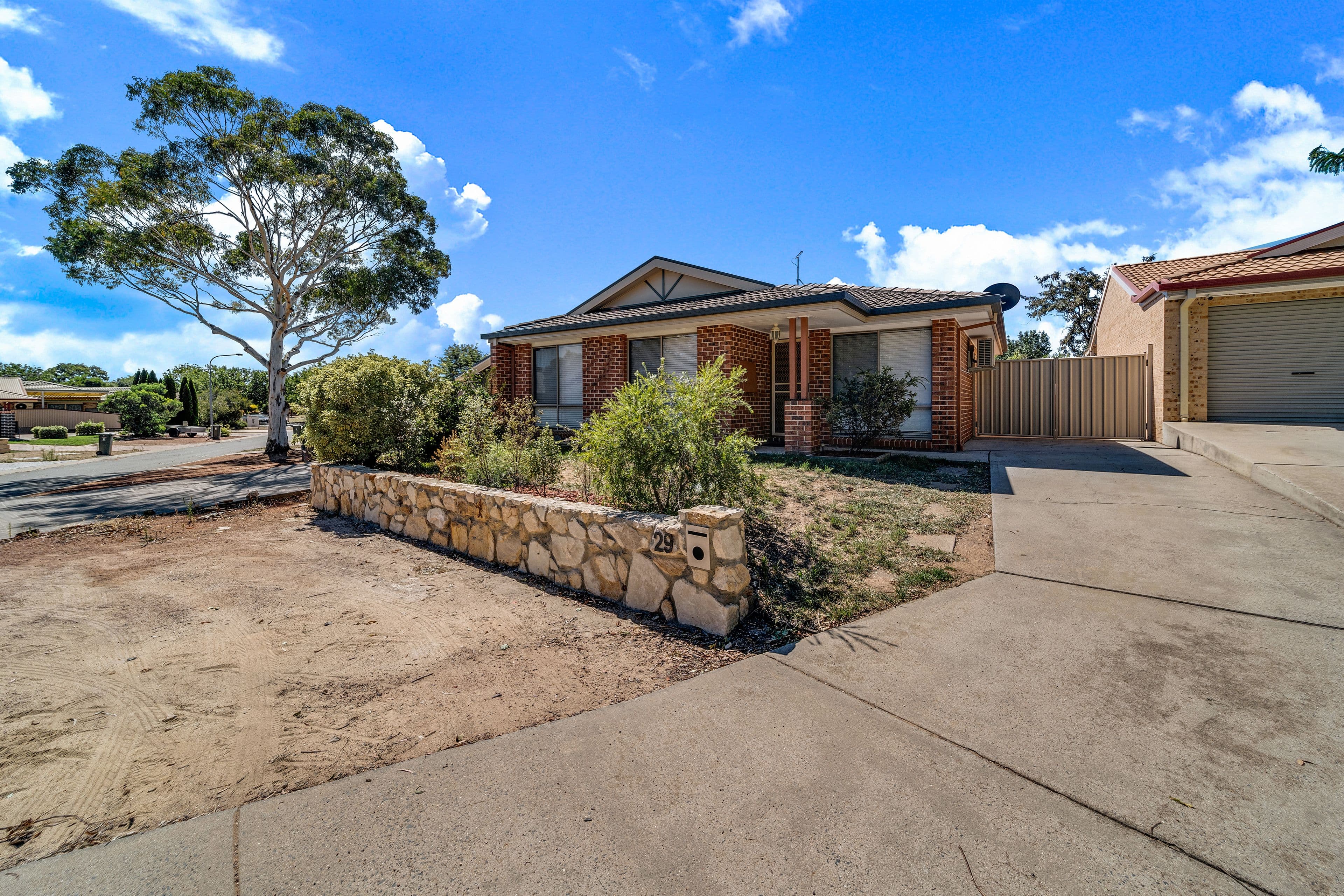 29 Thornhill Crescent, Dunlop ACT 2615, Dunlop - Image 1