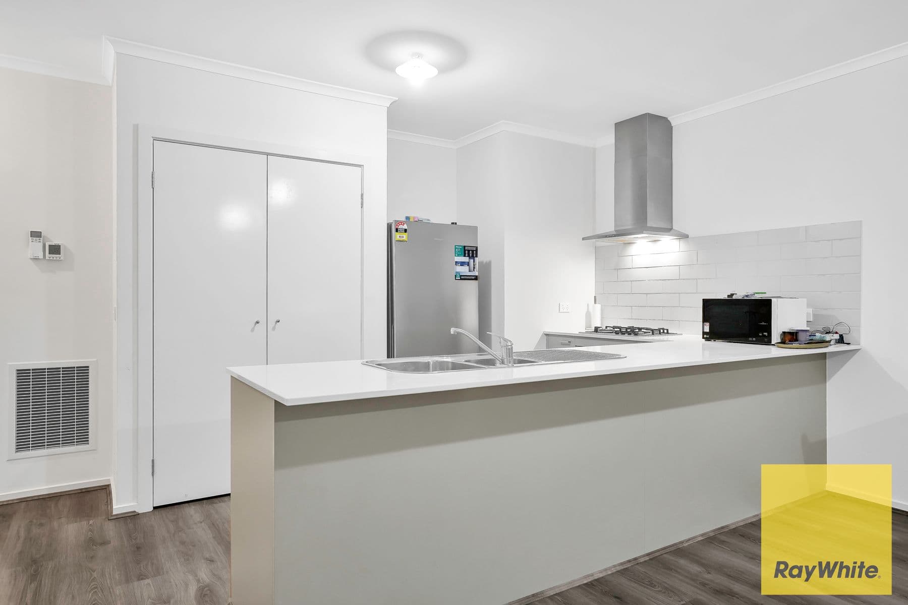 20 Restful Way, Rockbank VIC 3335, Rockbank - Thumbnail 8