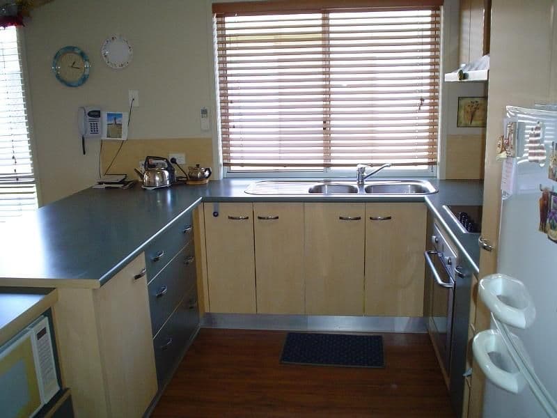 31 Belmore Road, WARRNAMBOOL VIC 3280, Warrnambool - Thumbnail 3