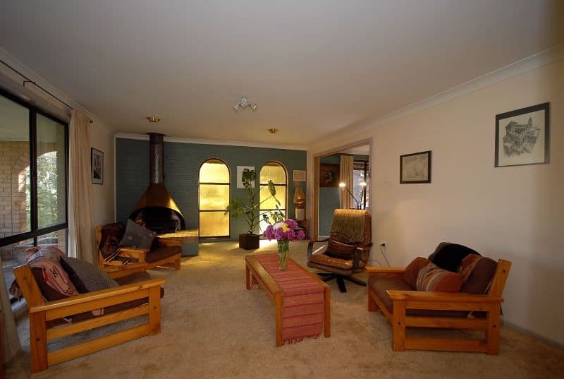 9 Bunn Street, BRAIDWOOD NSW 2622, Braidwood - Thumbnail 2