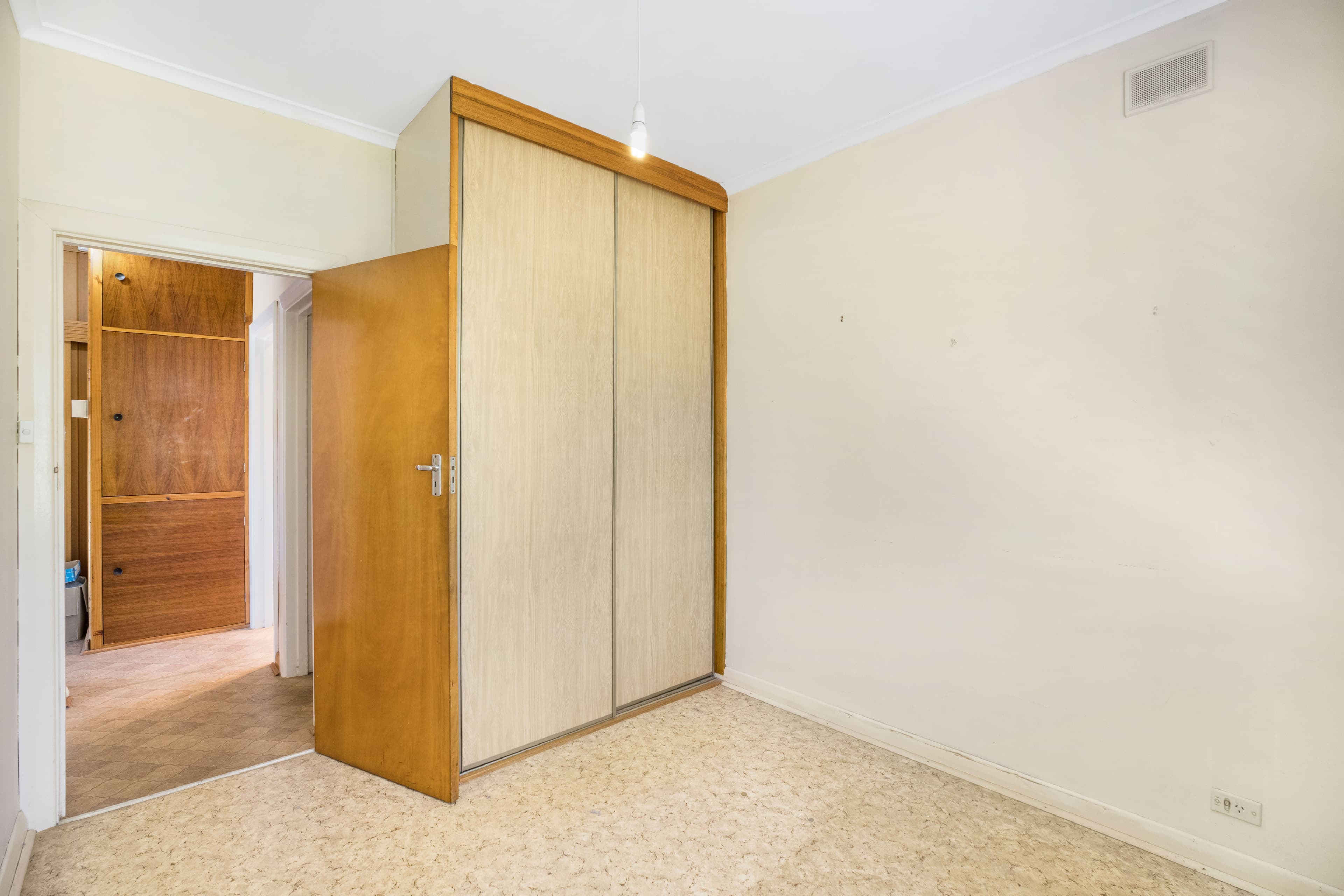 3 Keynes Avenue, Warradale SA 5046, Warradale - Thumbnail 4