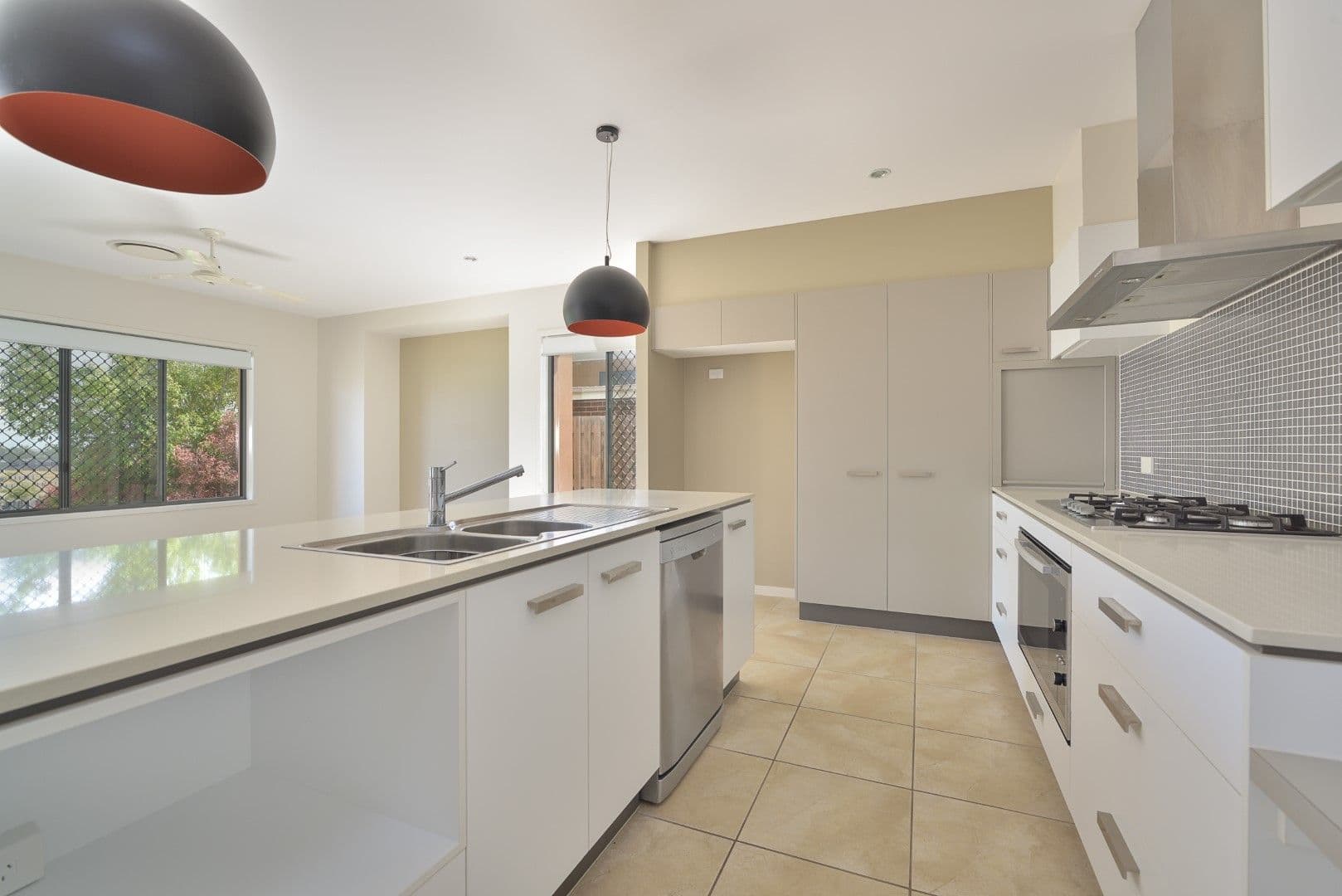 110 Emmadale Drive, New Auckland QLD 4680, New Auckland - Thumbnail 2