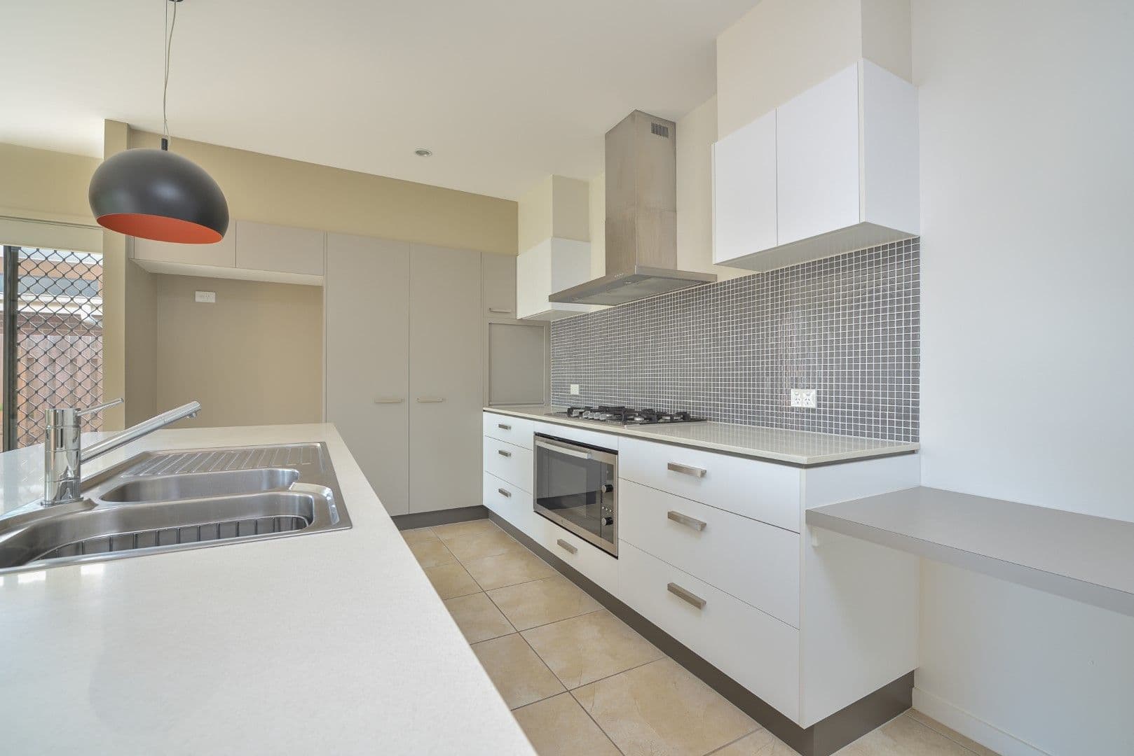 110 Emmadale Drive, New Auckland QLD 4680, New Auckland - Thumbnail 7