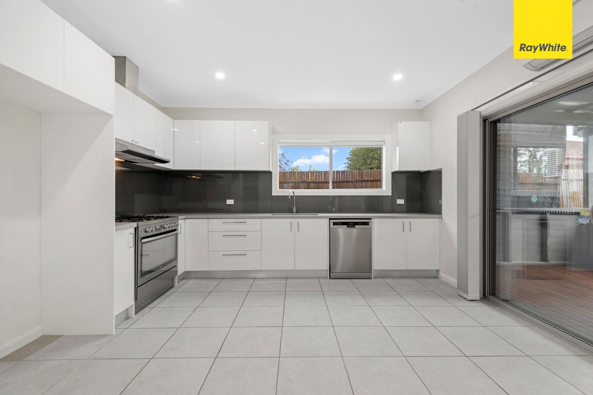 15A Scott Street, Melton VIC 3337, Melton - Thumbnail 4
