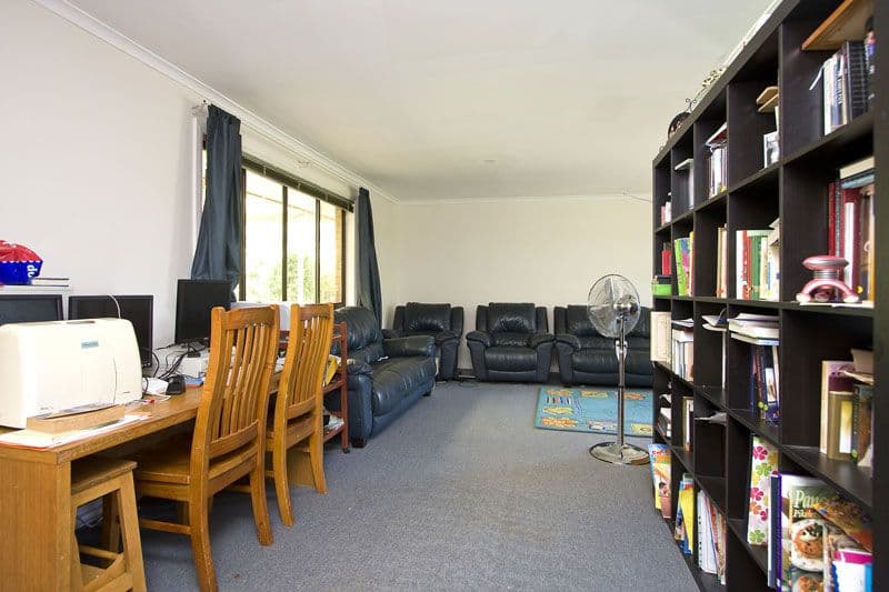 RIVERHILLS QLD 4074, Riverhills - Thumbnail 6