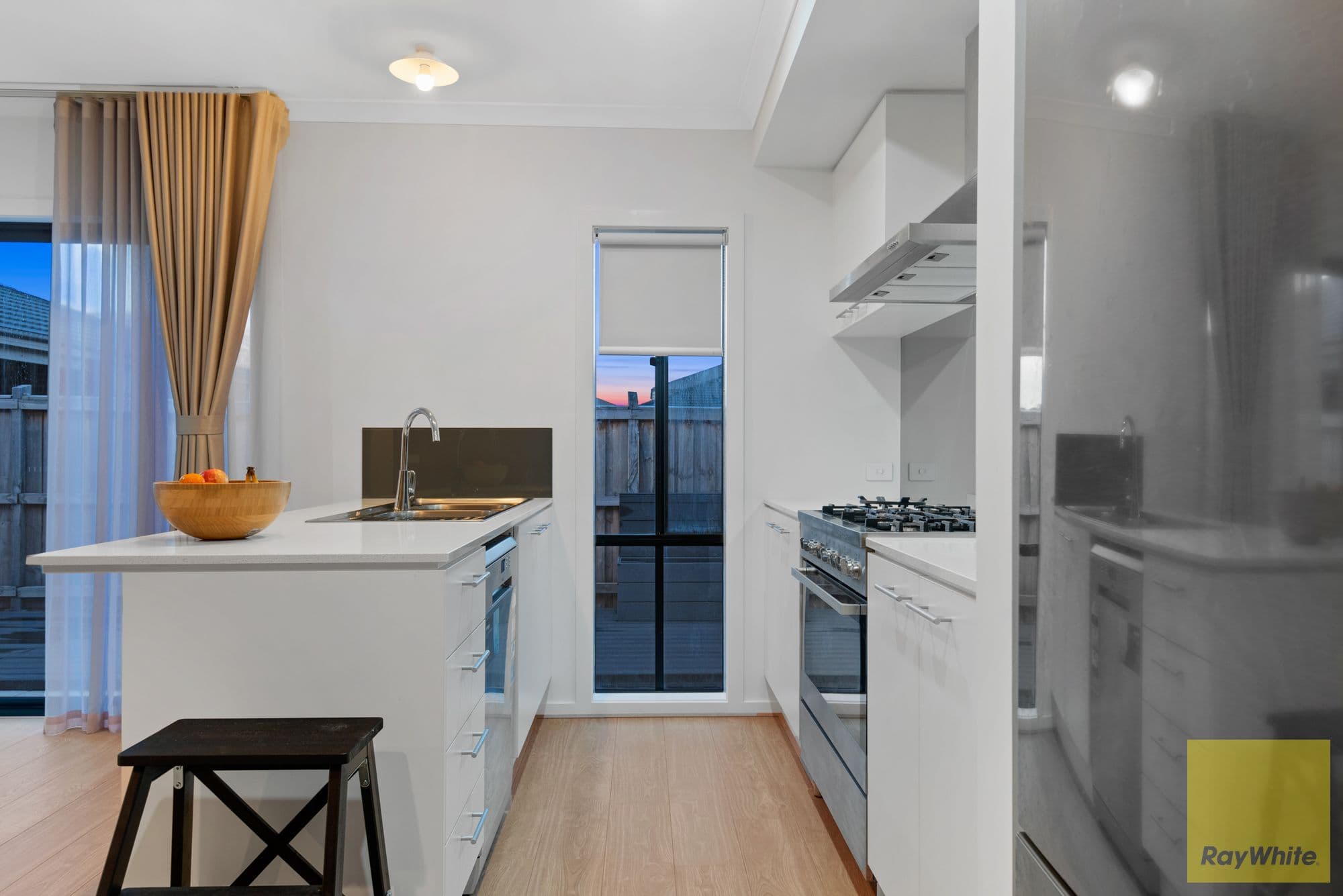 25 Plenitude Road, Tarneit VIC 3029, Tarneit - Thumbnail 5