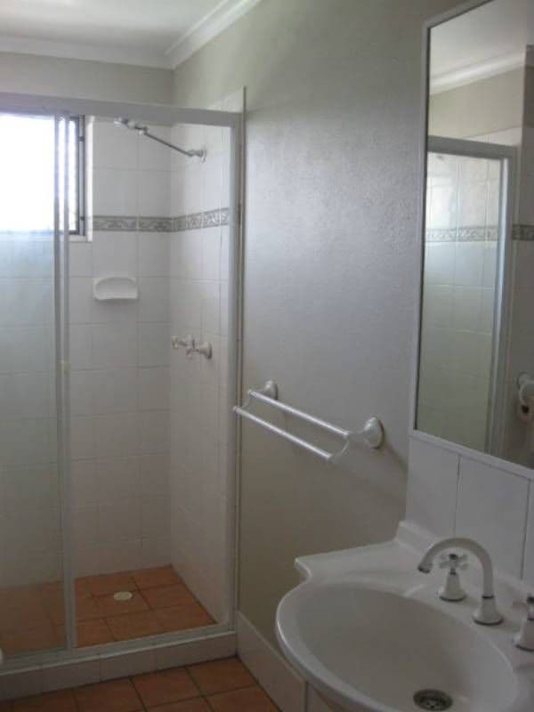 35 Longfellow Street, NORMAN PARK QLD 4170, Norman Park - Thumbnail 5
