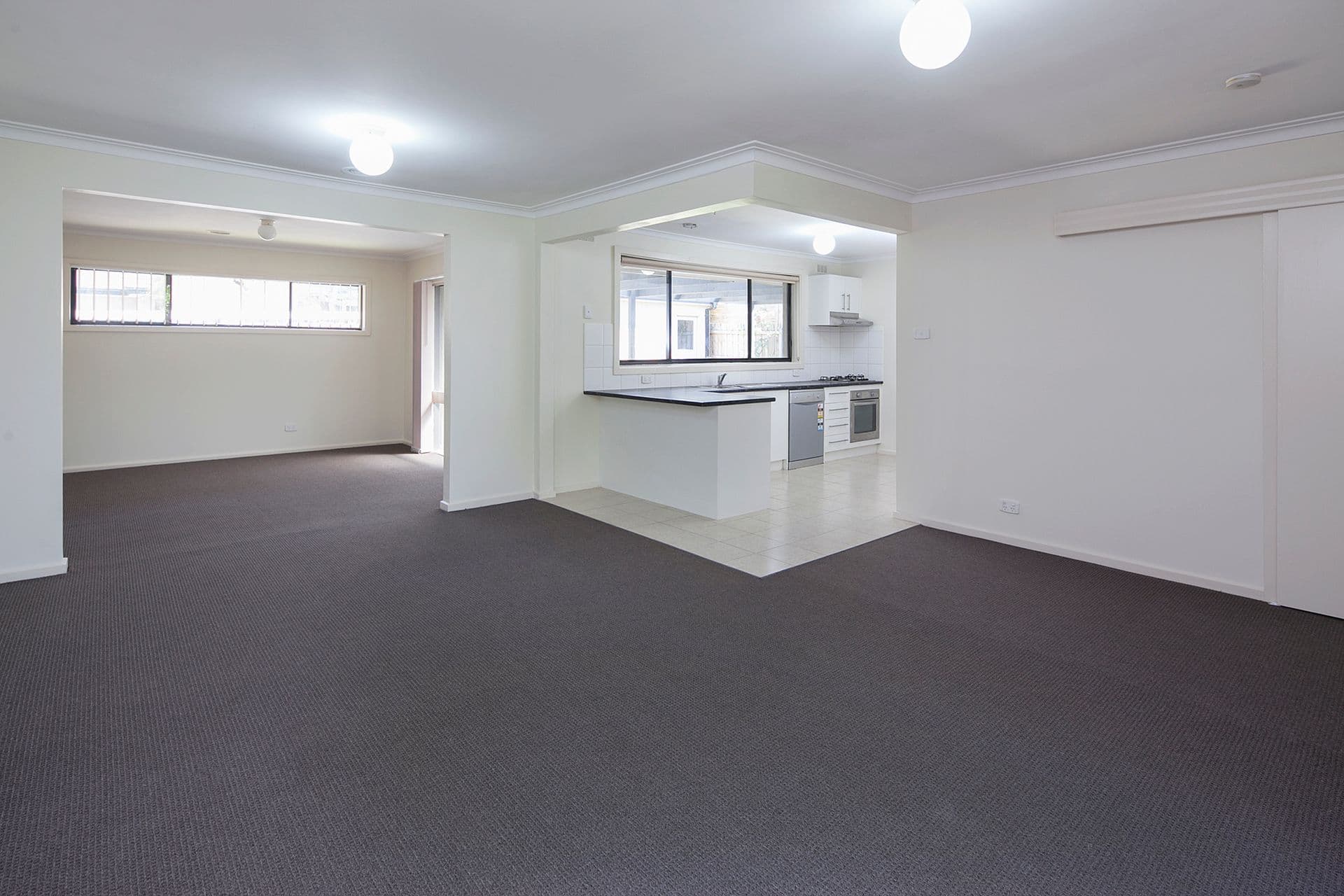 2 Athol Court, Langwarrin VIC 3910, Langwarrin - Thumbnail 4