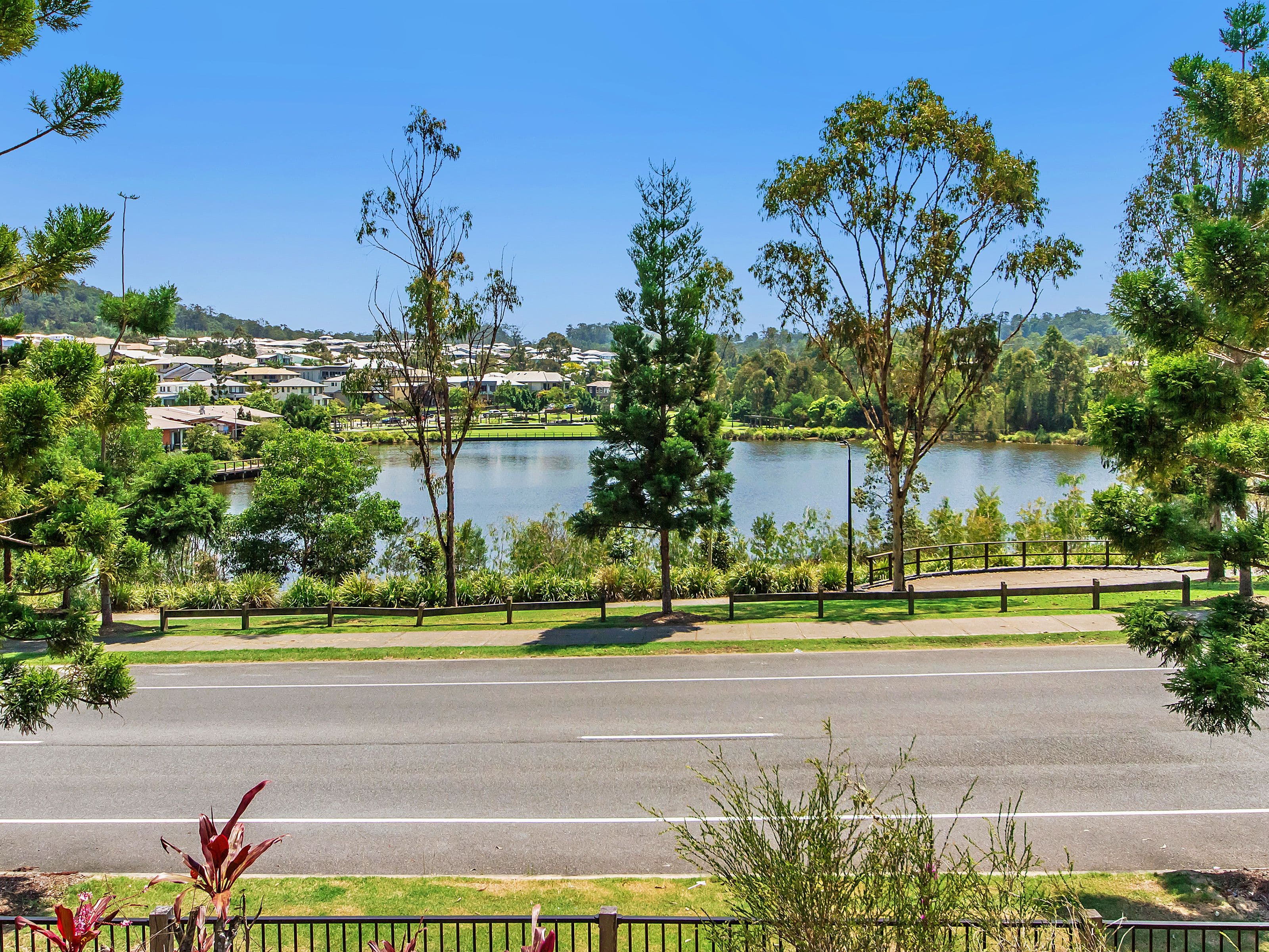 18 Candlebark Circuit, Upper Coomera QLD 4209, Upper Coomera - Thumbnail 2