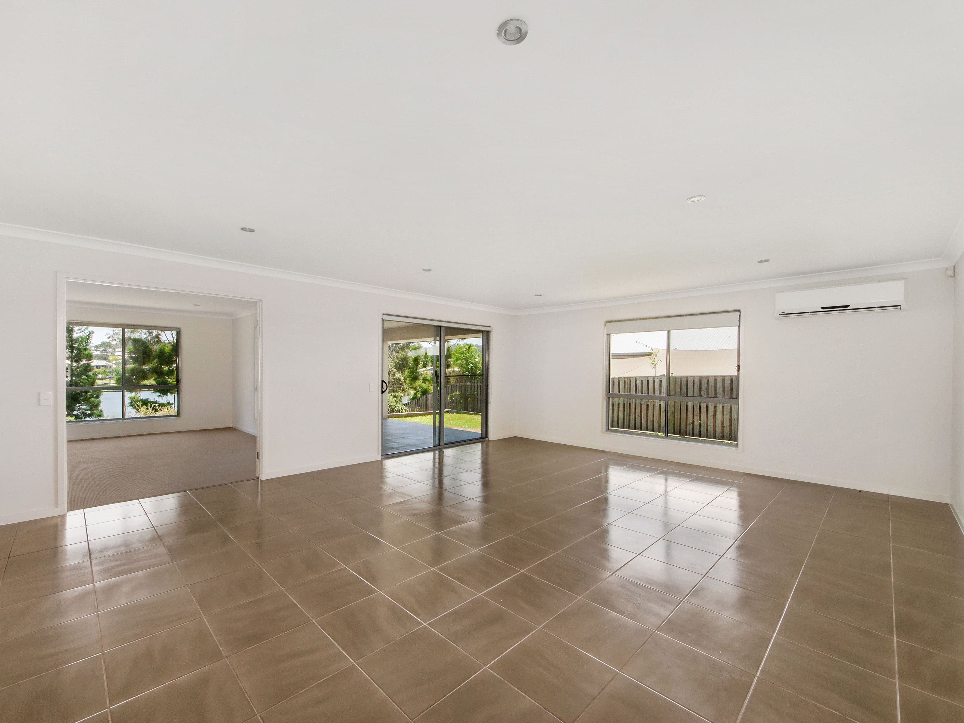 18 Candlebark Circuit, Upper Coomera QLD 4209, Upper Coomera - Thumbnail 4