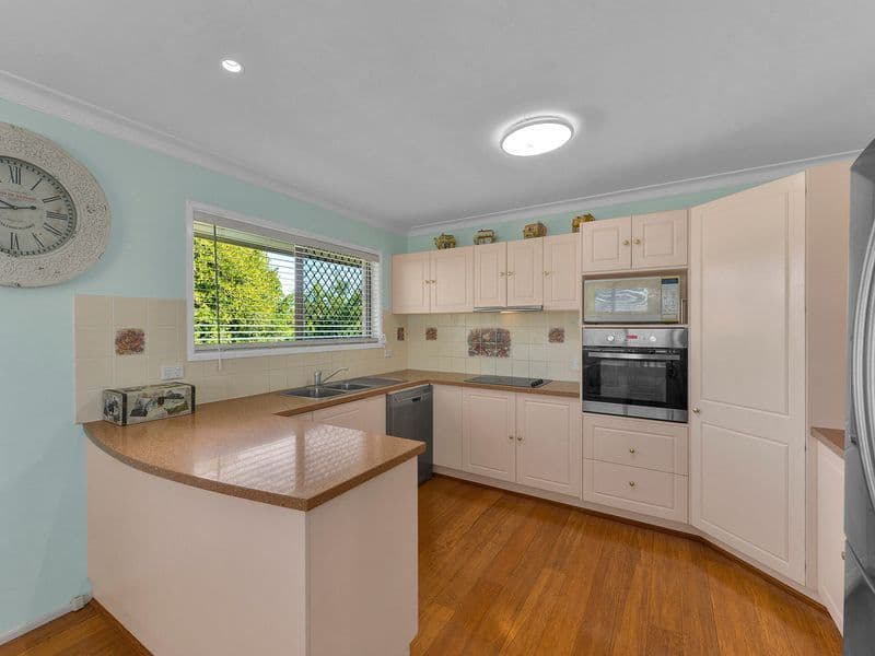 17 Schubert Street, Strathpine QLD 4500, Strathpine - Thumbnail 2