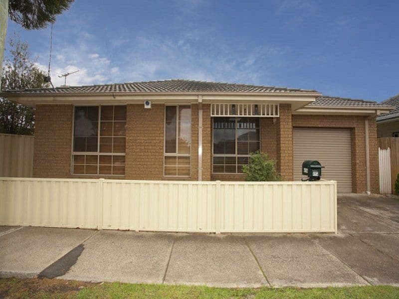 47A Bracken Grove, Altona - Image 1