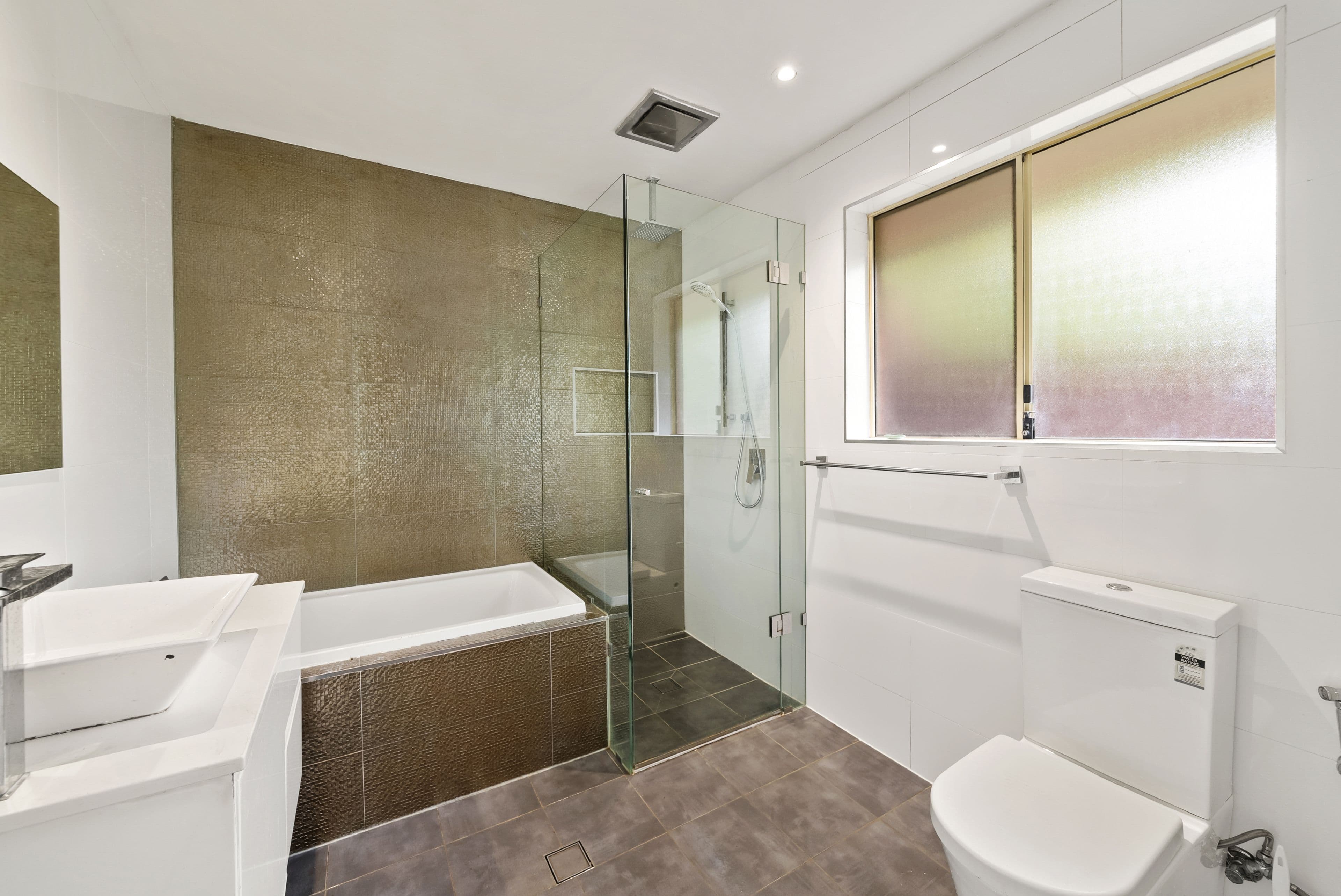 4 Maree Place, Condell Park NSW 2200, Condell Park - Thumbnail 5