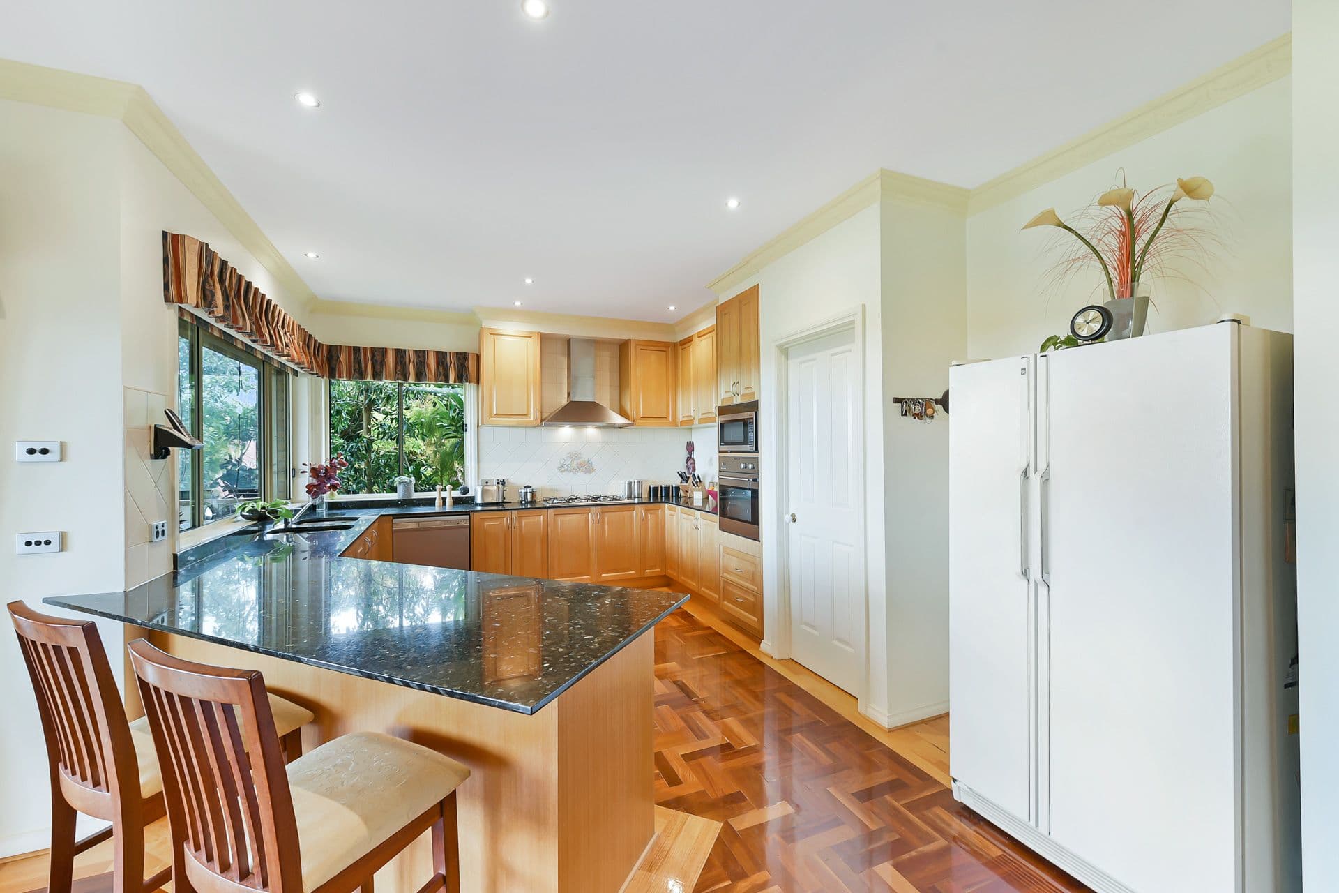 6 Renwarl Close, Berwick VIC 3806, Berwick - Thumbnail 4