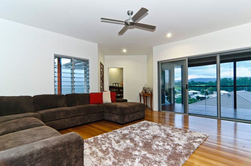11 Lewis Place, WOOMBYE QLD 4559, Woombye - Thumbnail 5