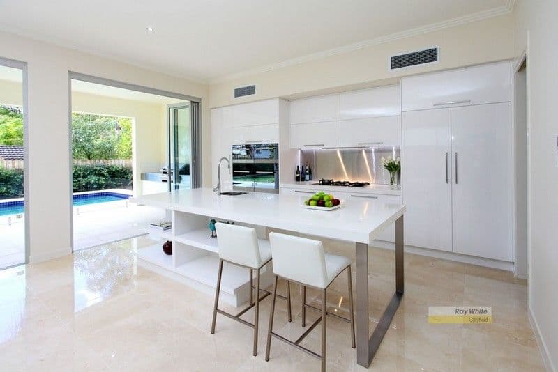 87 Chelmer Street W, CHELMER QLD 4068, Chelmer - Thumbnail 4
