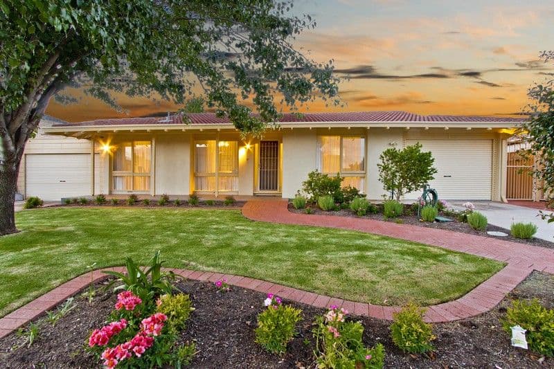15 Caroline Drive, Fulham Gardens SA 5024, Fulham Gardens - Image 1