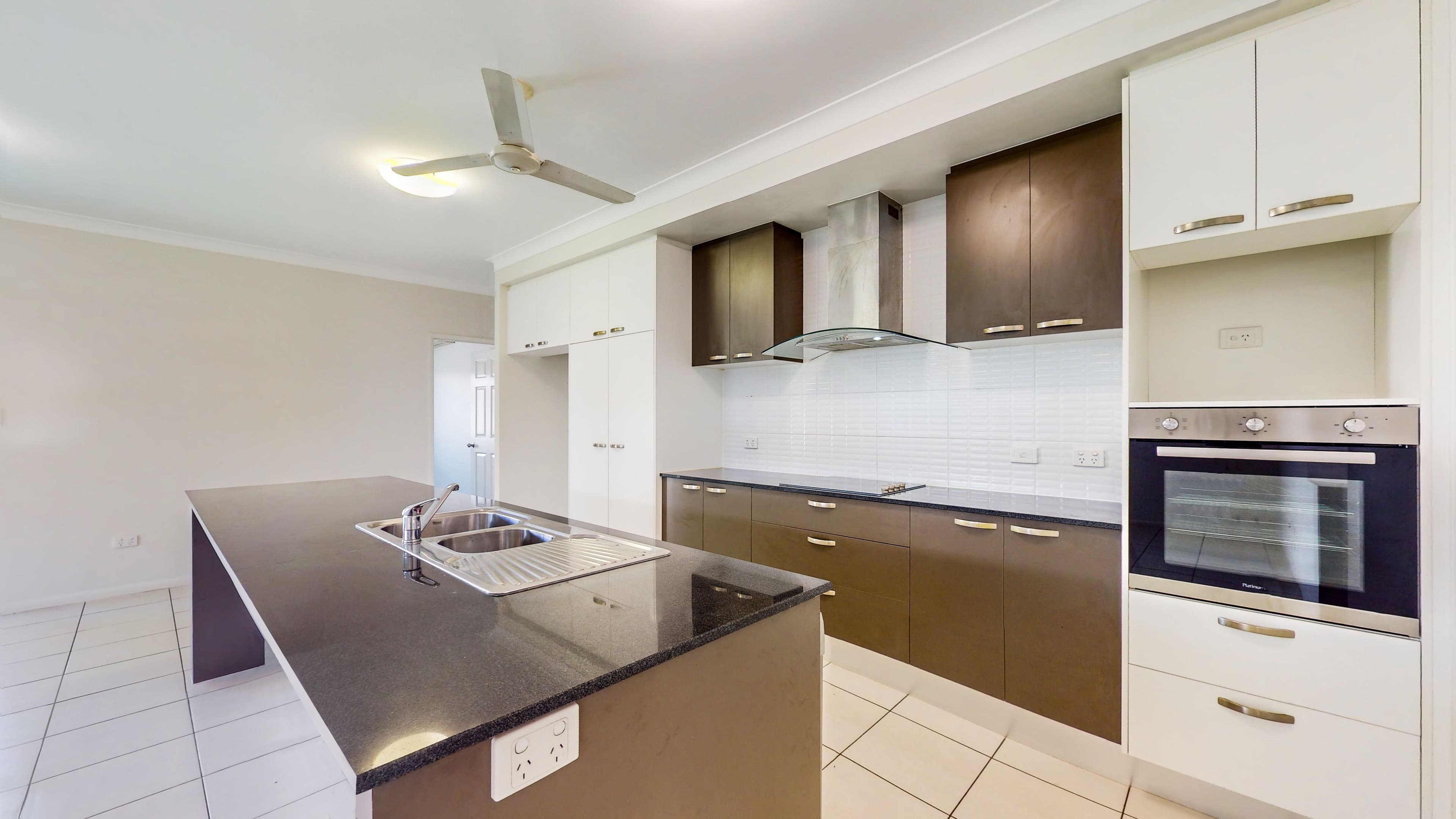 44 Madonis Way, Burdell QLD 4818, Burdell - Thumbnail 2