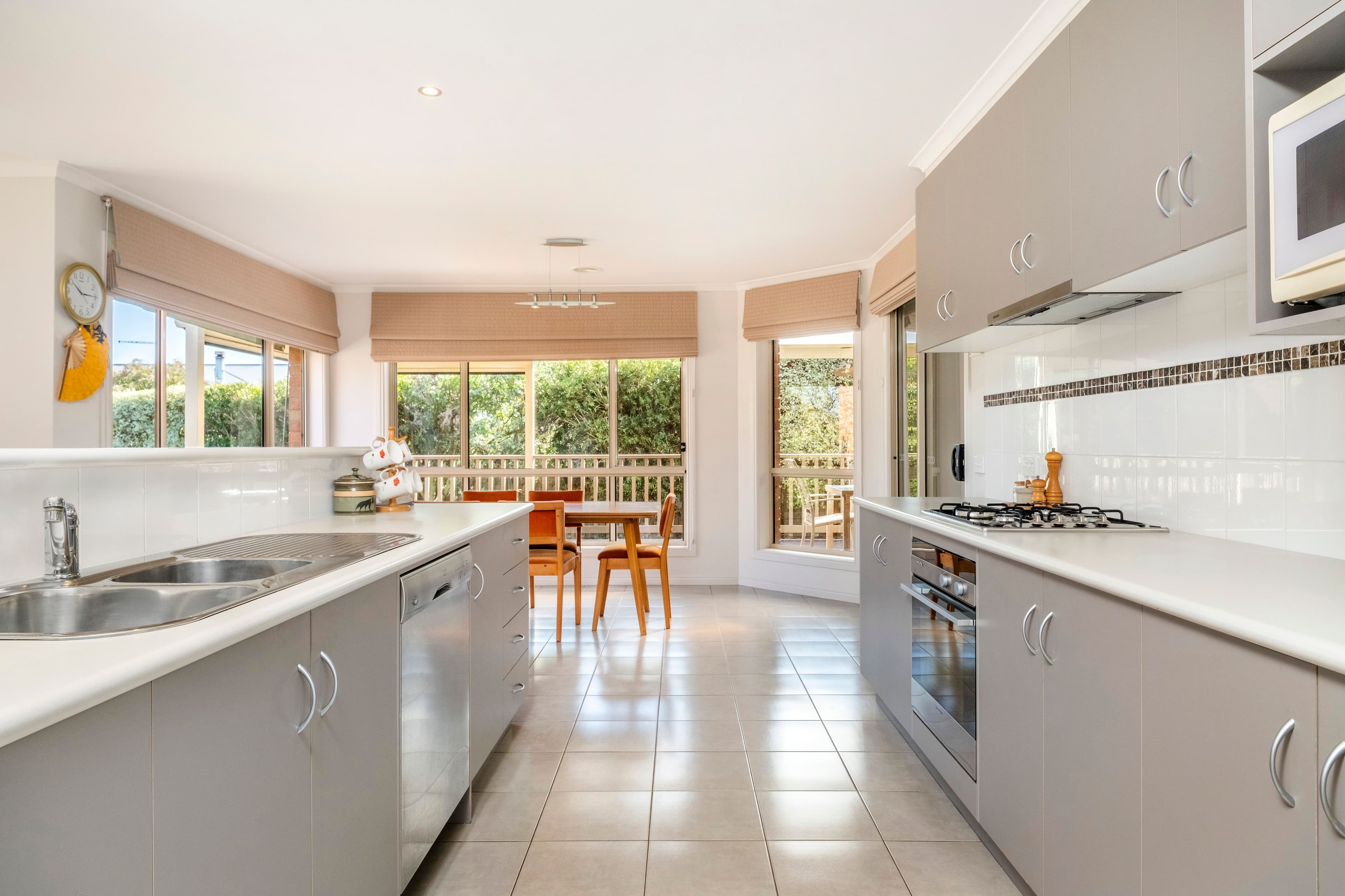 51 Gateway Road, Warrnambool VIC 3280, Warrnambool - Thumbnail 3