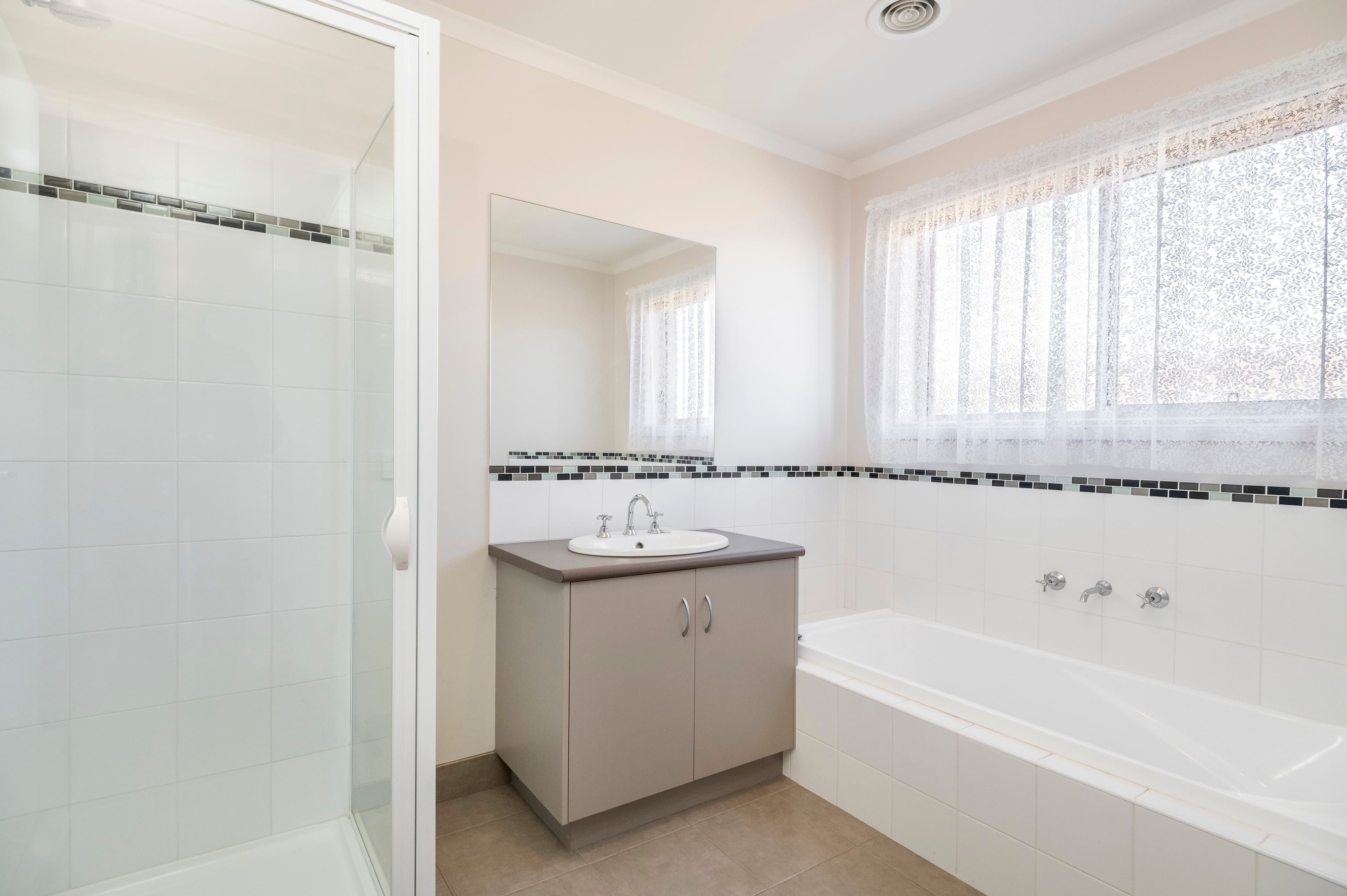 51 Gateway Road, Warrnambool VIC 3280, Warrnambool - Thumbnail 7