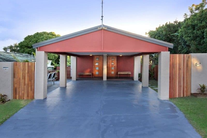 8 Alma Street, SOUTHPORT QLD 4215, Southport - Image 1