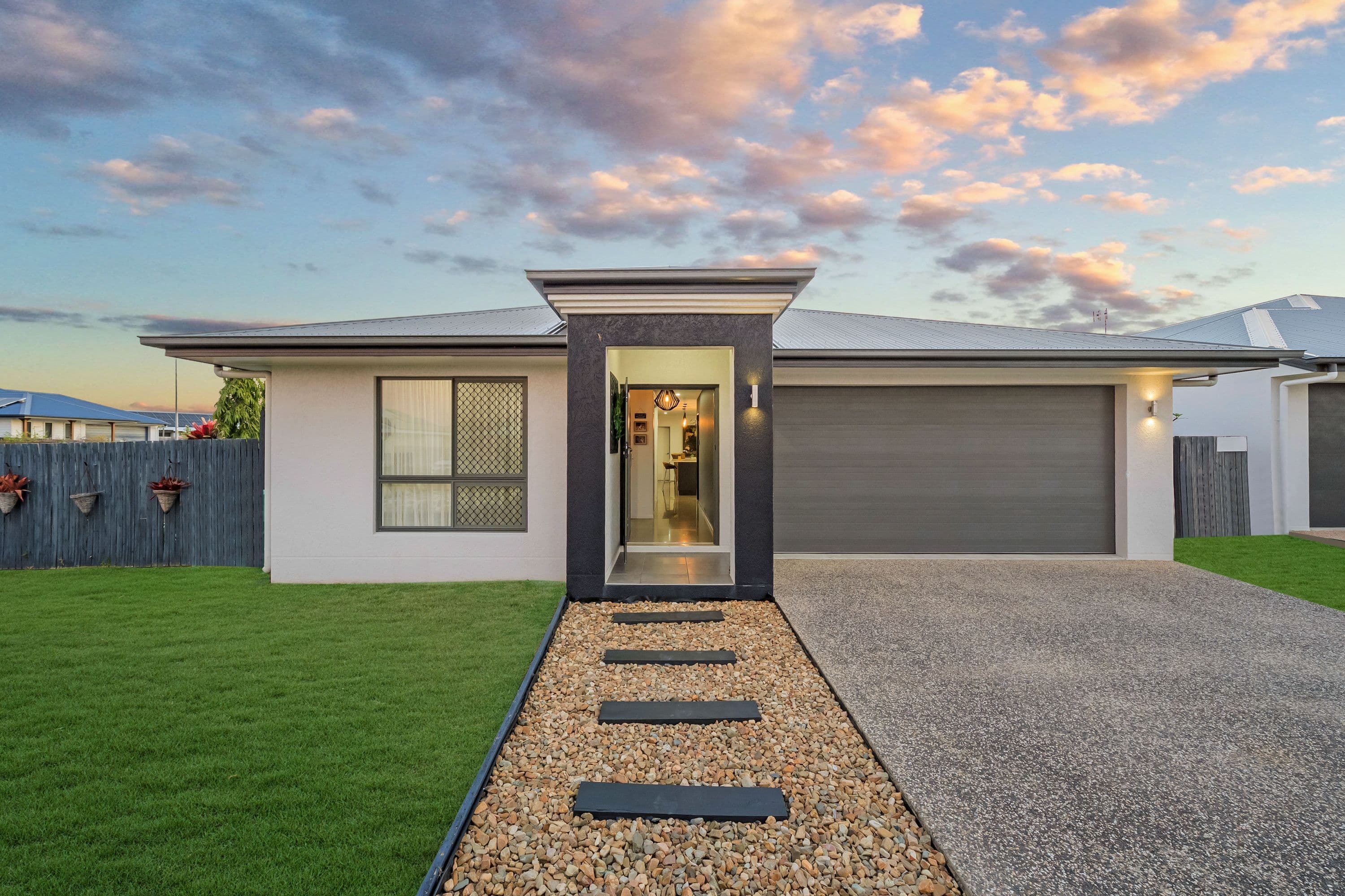 81 Fremont Street, Mount Low QLD 4818, Mount Low - Thumbnail 2