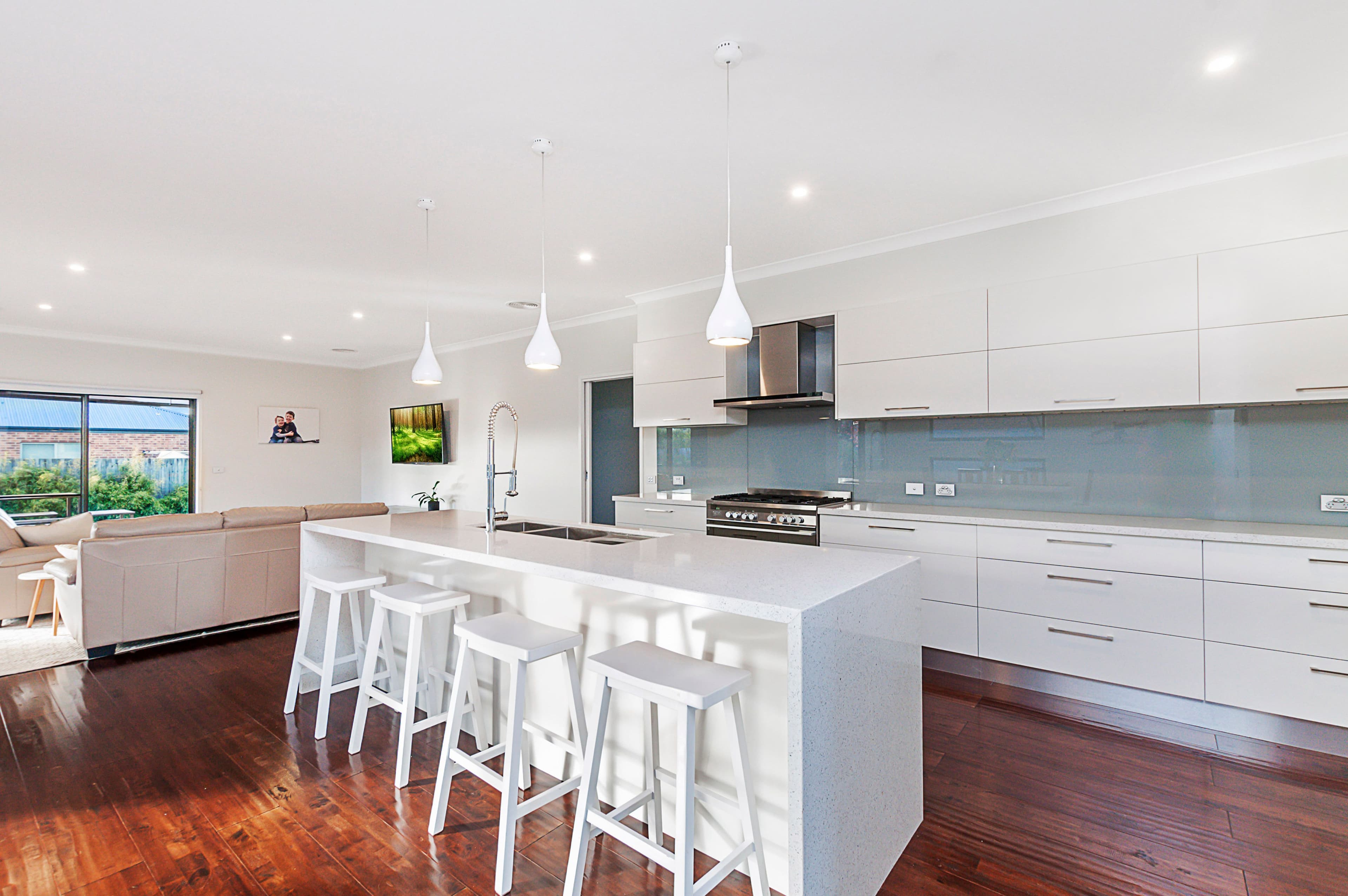 1 Cherry Lane, Gisborne, Gisborne - Thumbnail 3