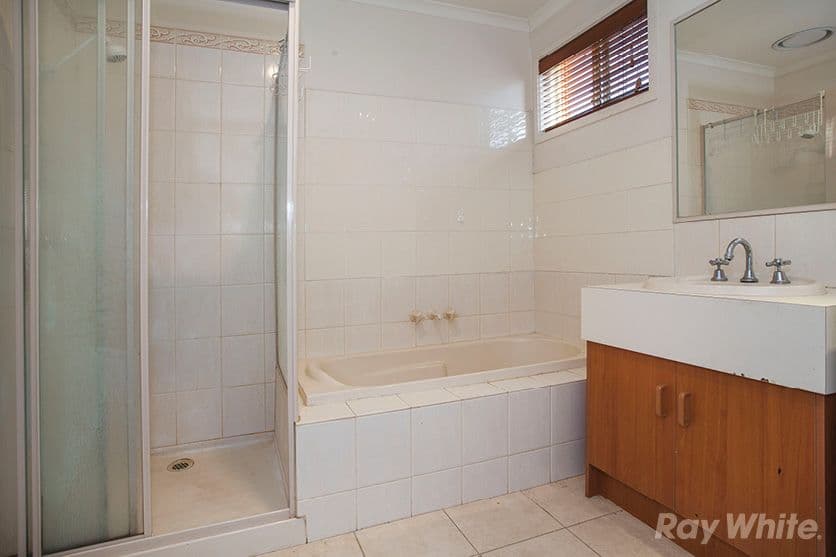 8 Ruby Place, Springvale VIC 3171, Springvale - Thumbnail 5