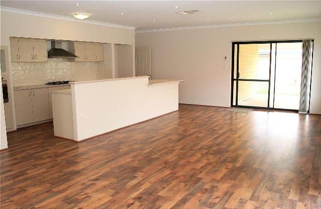 43 Gilbert Street, Cabramatta, NSW, 2166, Cabramatta - Thumbnail 2