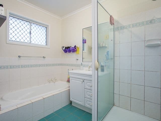 37 Cranston Street, WYNNUM WEST QLD 4178, Wynnum West - Thumbnail 7
