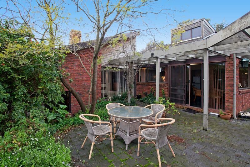 235 Scenic Road, HIGHTON VIC 3216, Highton - Thumbnail 2