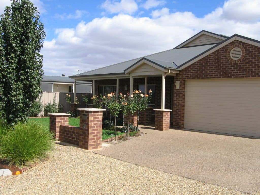 44 Cohen Street, Rochester VIC 3561, Rochester - Thumbnail 3