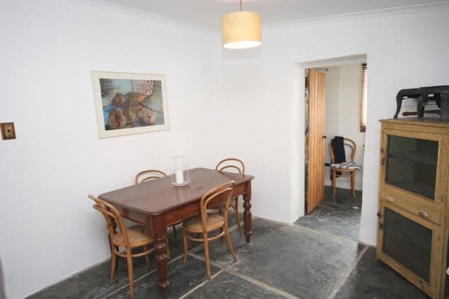 54 Victoria Road, CLARE SA 5453, Clare - Thumbnail 3