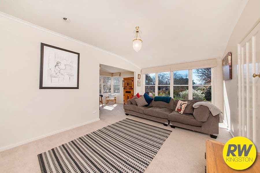 46 La Perouse Street, GRIFFITH ACT 2603, Griffith - Thumbnail 4