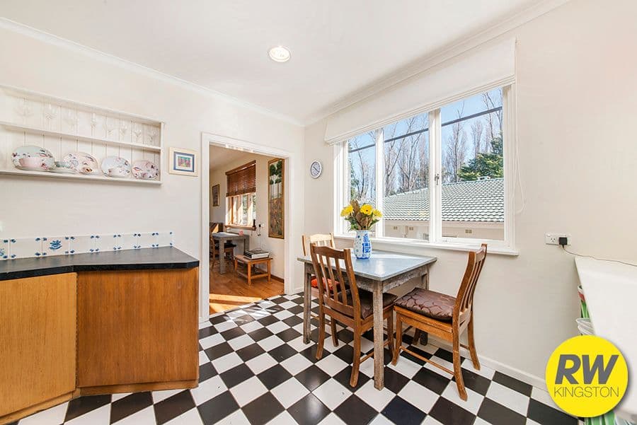 46 La Perouse Street, GRIFFITH ACT 2603, Griffith - Thumbnail 6
