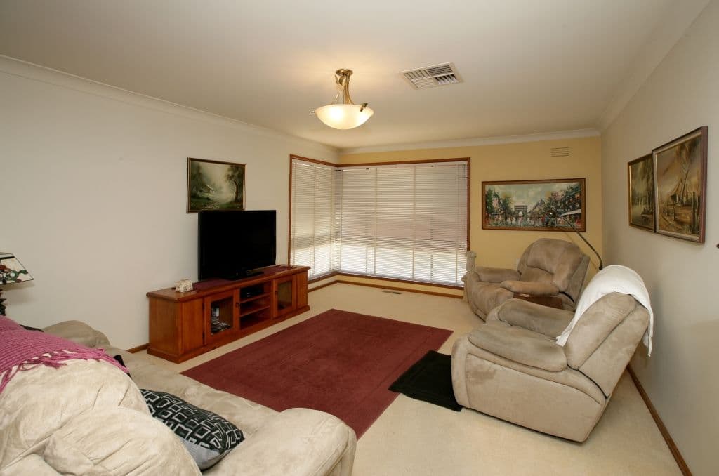 16 Carmody Street, KOORINGAL NSW 2650, Kooringal - Thumbnail 3
