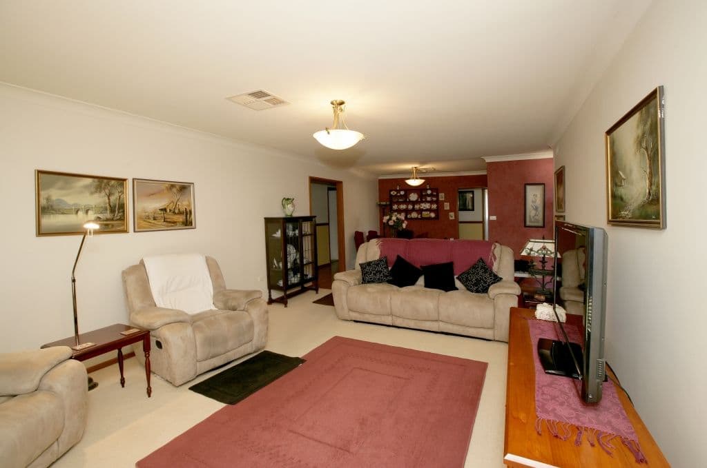 16 Carmody Street, KOORINGAL NSW 2650, Kooringal - Thumbnail 4