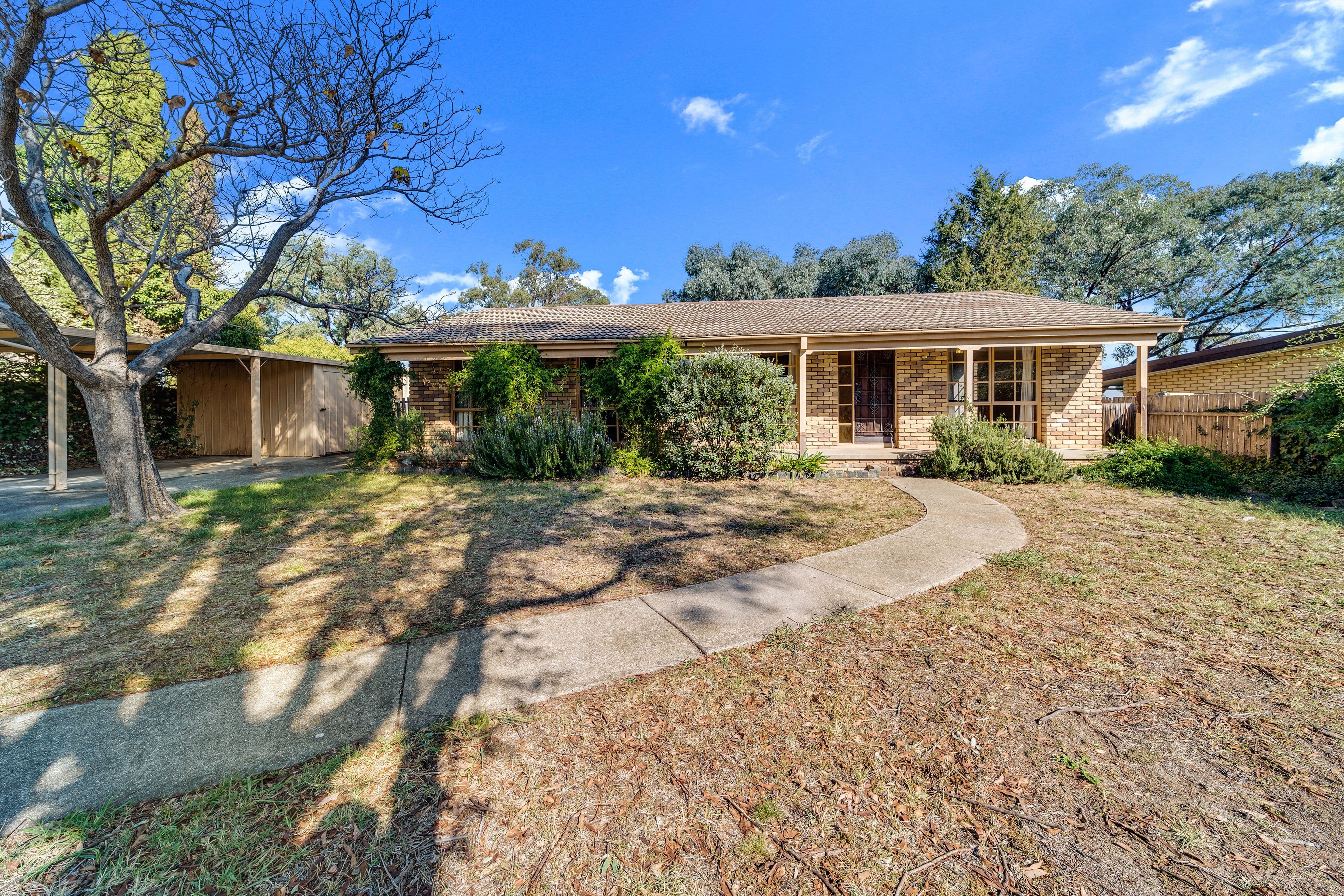 9 McQuade Close, Charnwood ACT 2615, Charnwood - Image 1