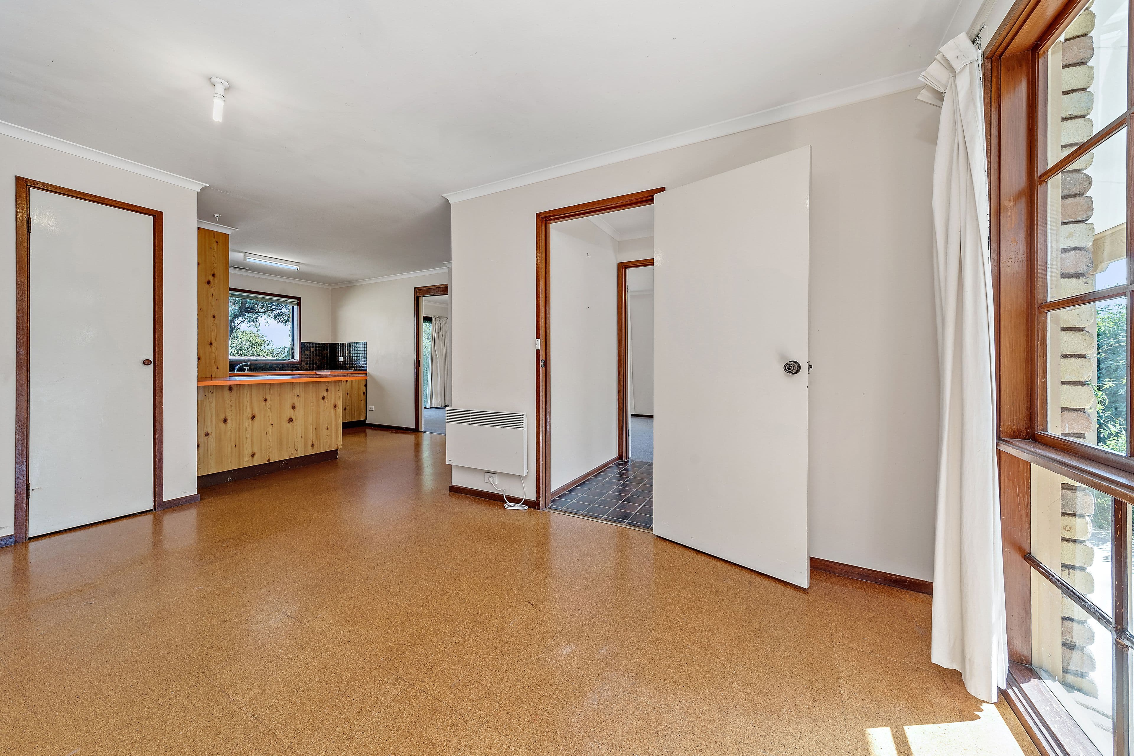 9 McQuade Close, Charnwood ACT 2615, Charnwood - Thumbnail 4