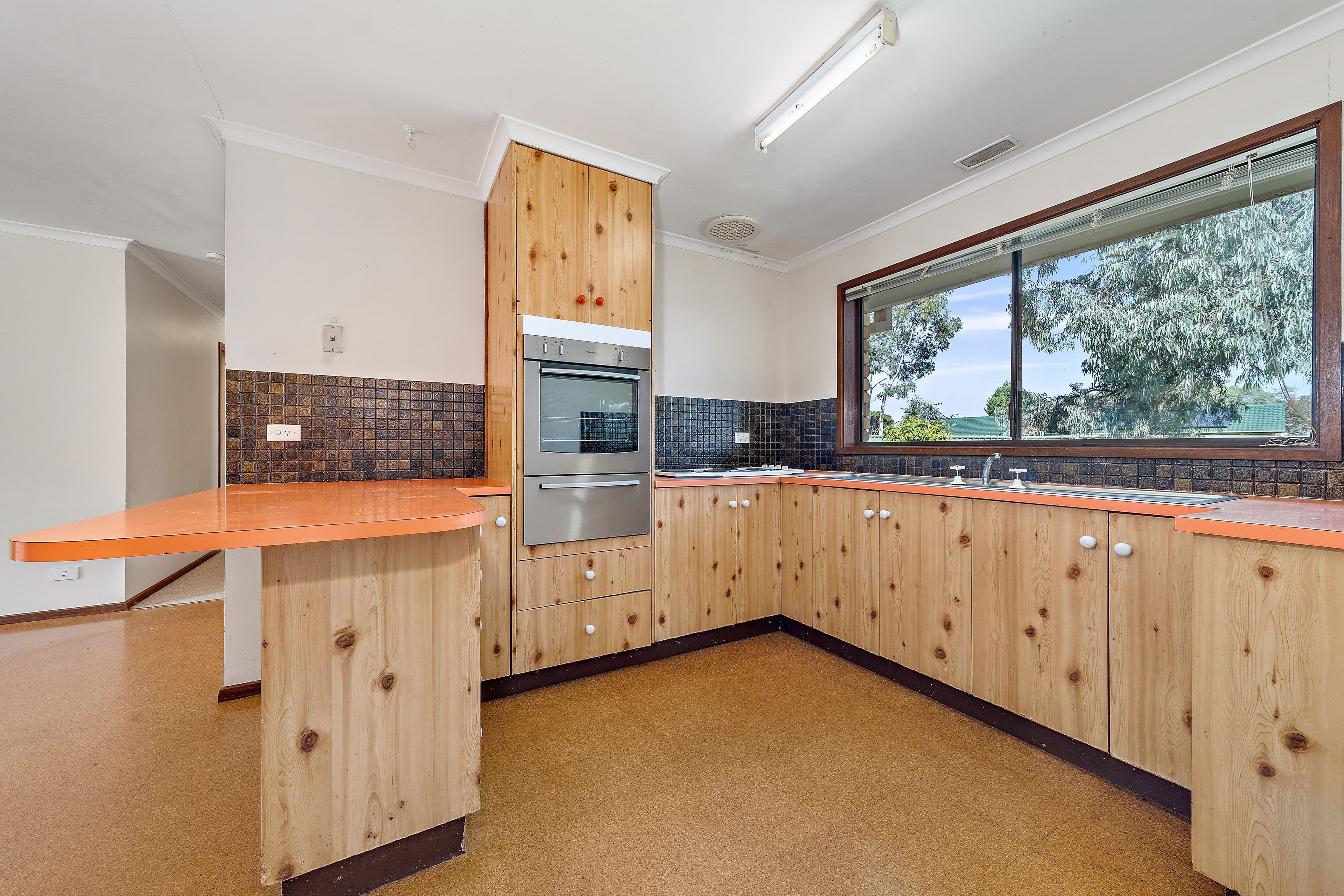 9 McQuade Close, Charnwood ACT 2615, Charnwood - Thumbnail 5