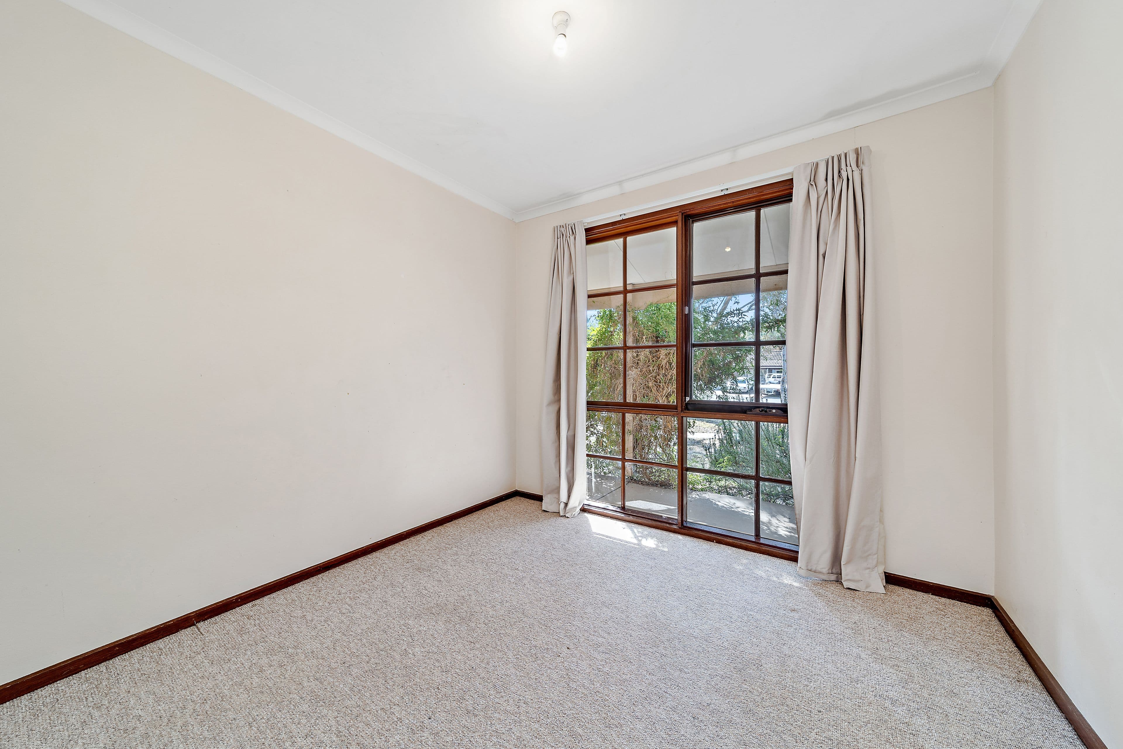 9 McQuade Close, Charnwood ACT 2615, Charnwood - Thumbnail 7