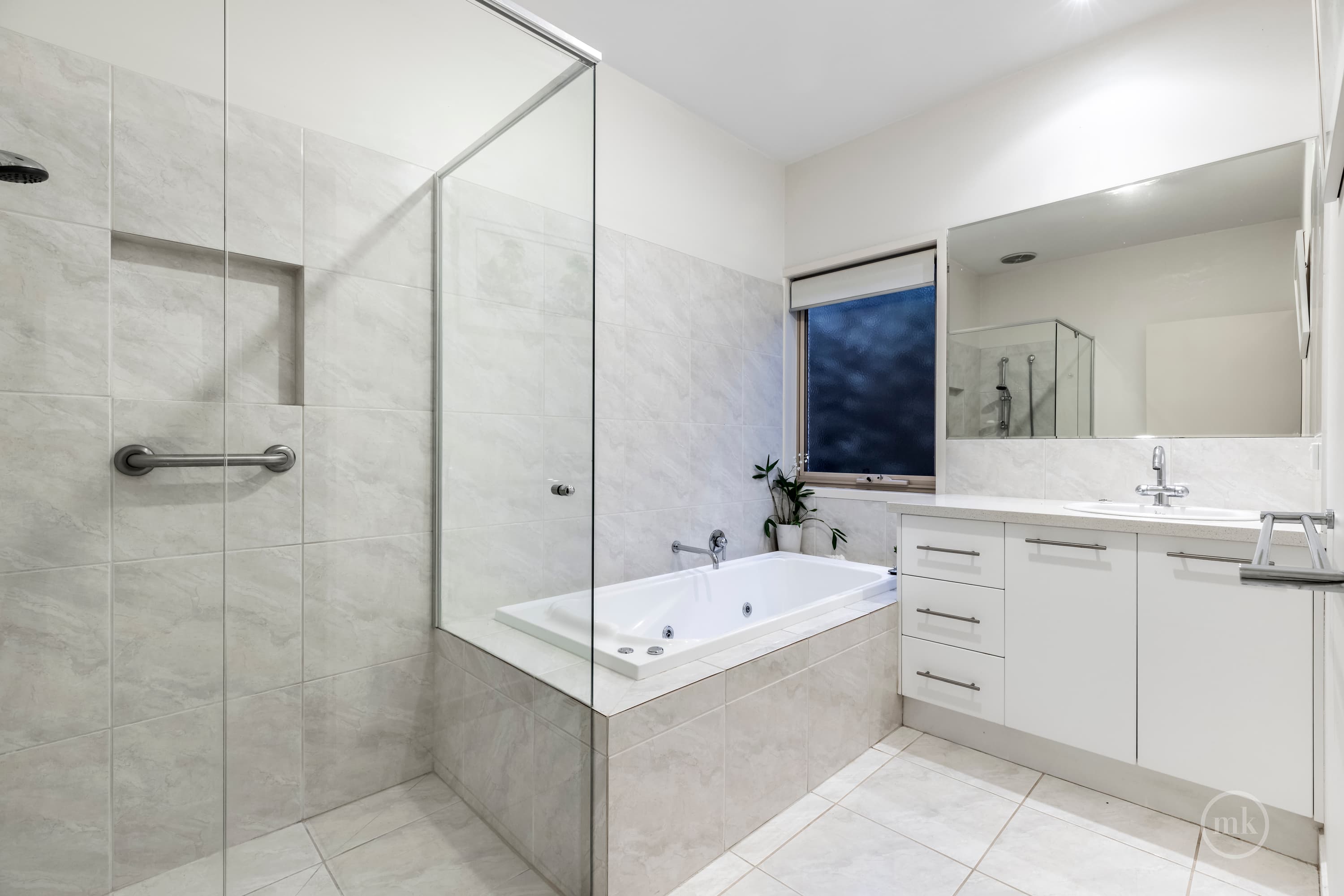 14 Glen View Close, Diamond Creek, Diamond Creek - Thumbnail 8