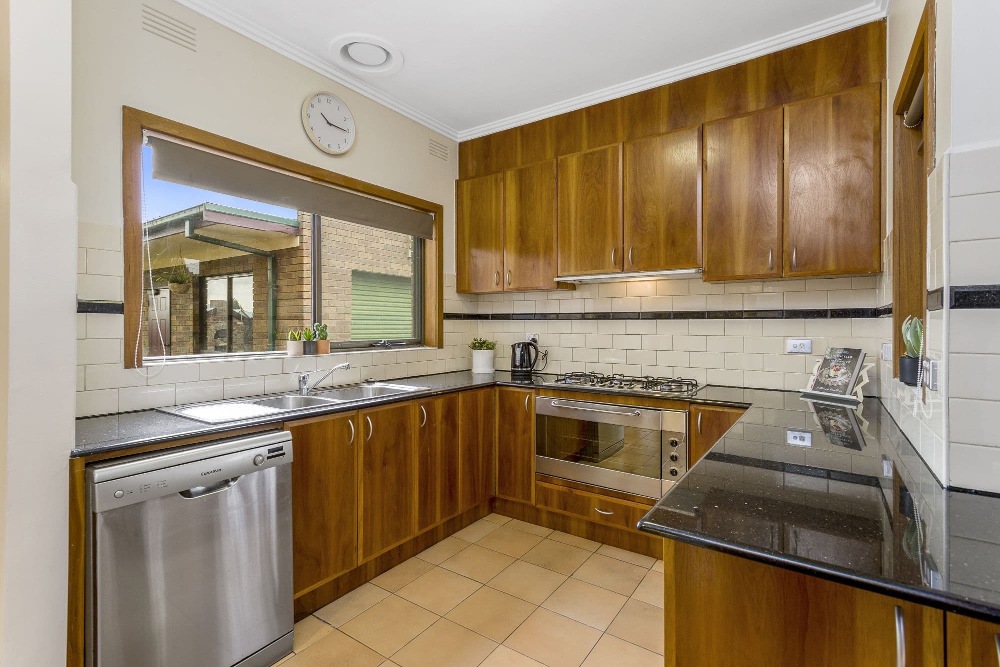 4 Thelma Court, Werribee VIC 3030, Werribee - Thumbnail 6