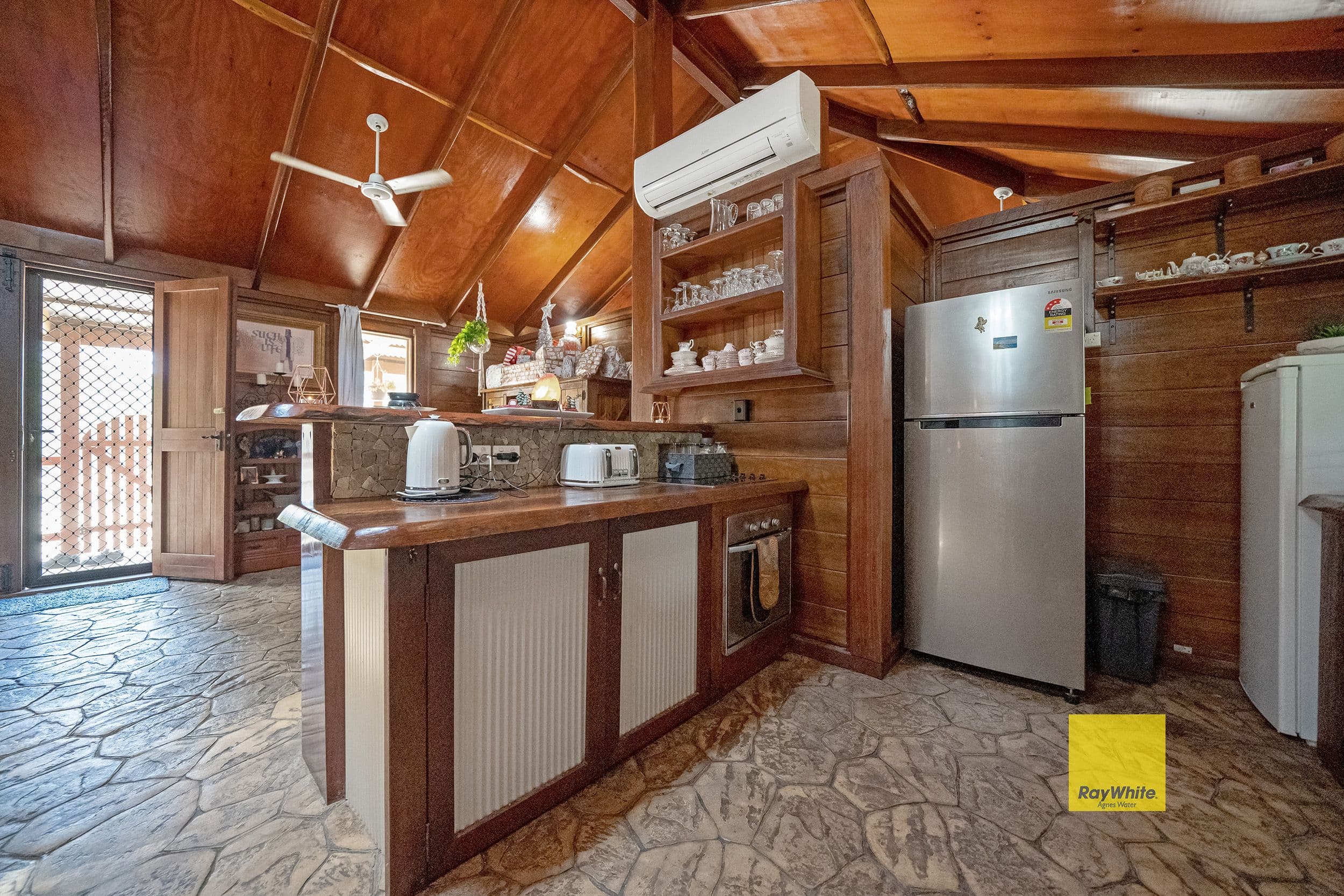 72 Watkins Road, Agnes Water QLD 4677, Agnes Water - Thumbnail 4
