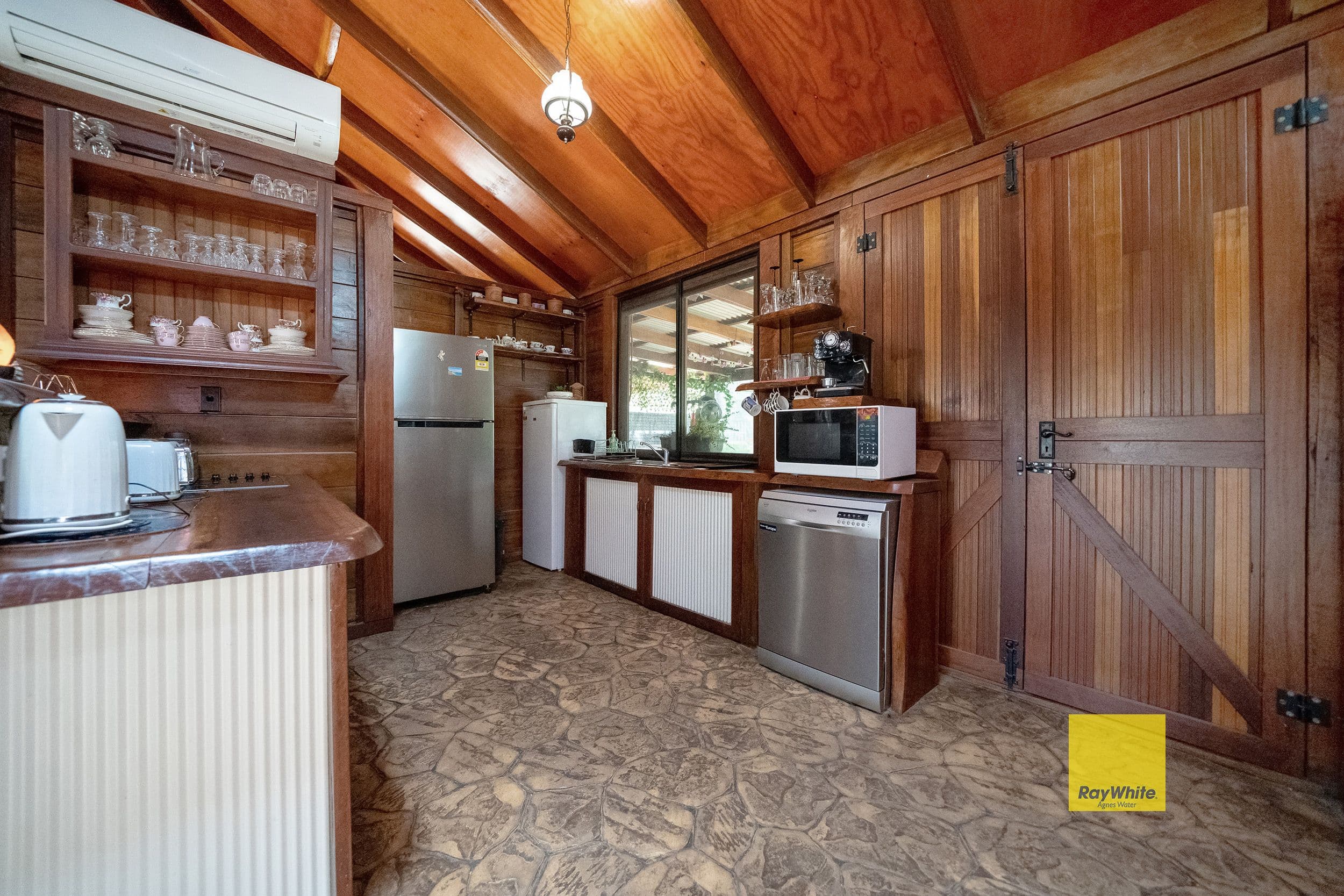 72 Watkins Road, Agnes Water QLD 4677, Agnes Water - Thumbnail 5
