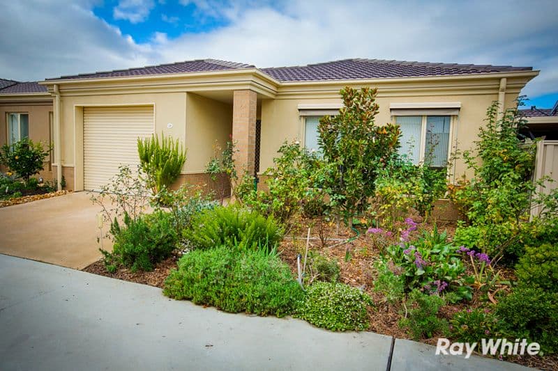 36 Racecourse Road, PAKENHAM VIC 3810, Pakenham - Image 1