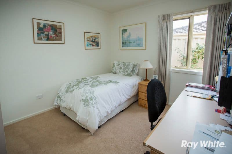 36 Racecourse Road, PAKENHAM VIC 3810, Pakenham - Thumbnail 6