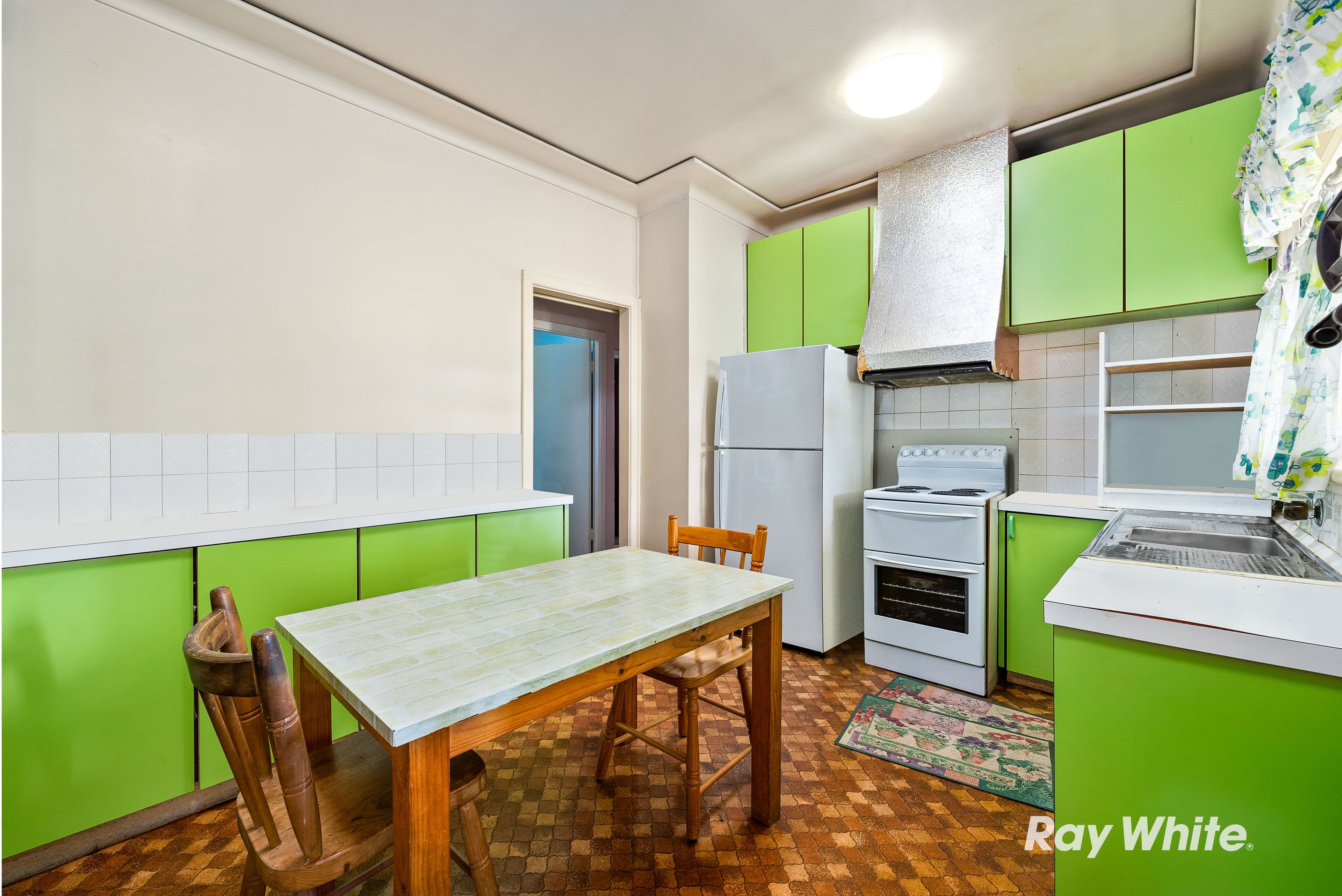 8 Maud Street, Blacktown NSW 2148, Blacktown - Thumbnail 3