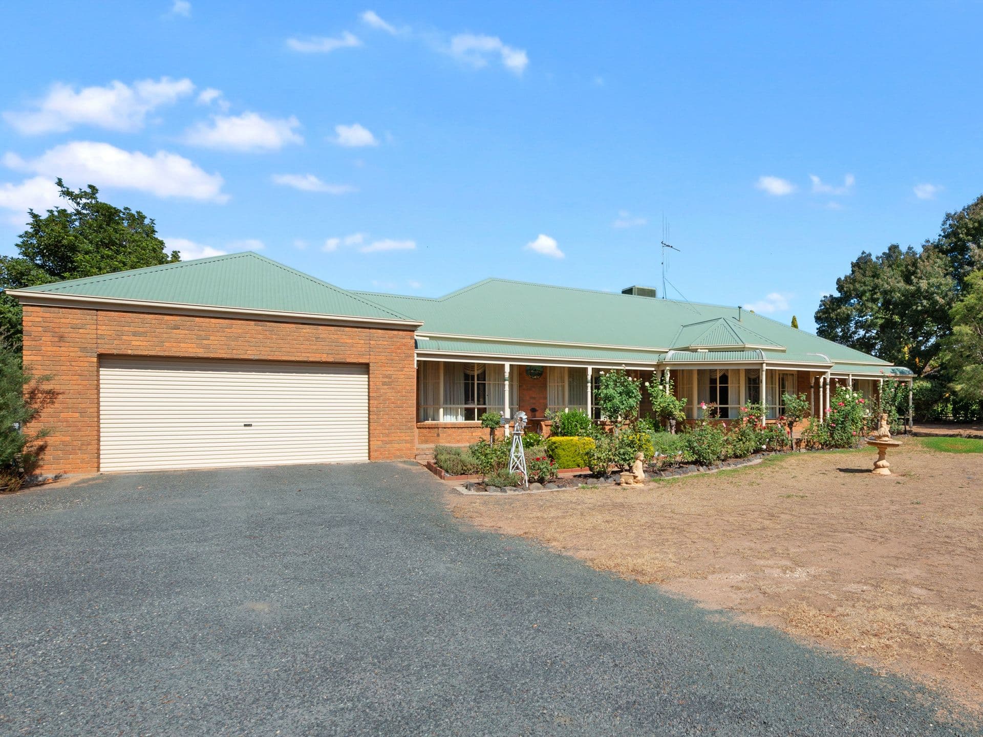 221 Ewings Road, Avenel VIC 3664, Avenel - Thumbnail 2
