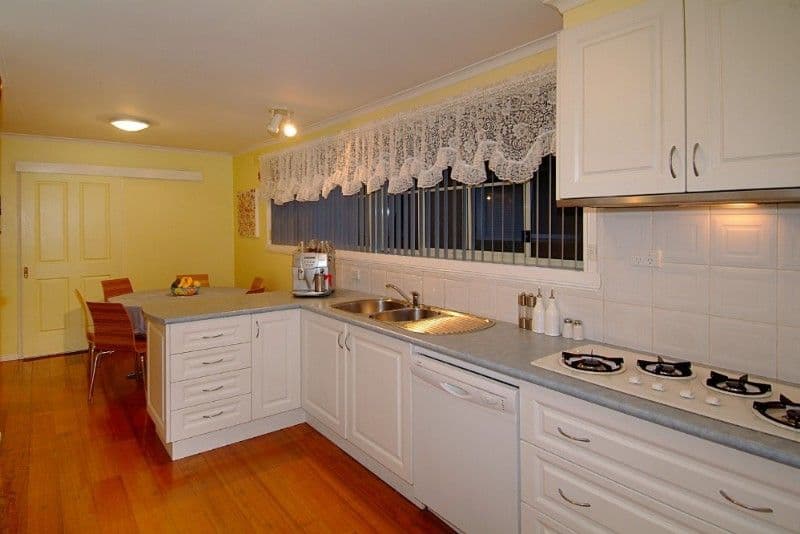 28 Athol Avenue, BUNDOORA VIC 3083, Bundoora - Thumbnail 3